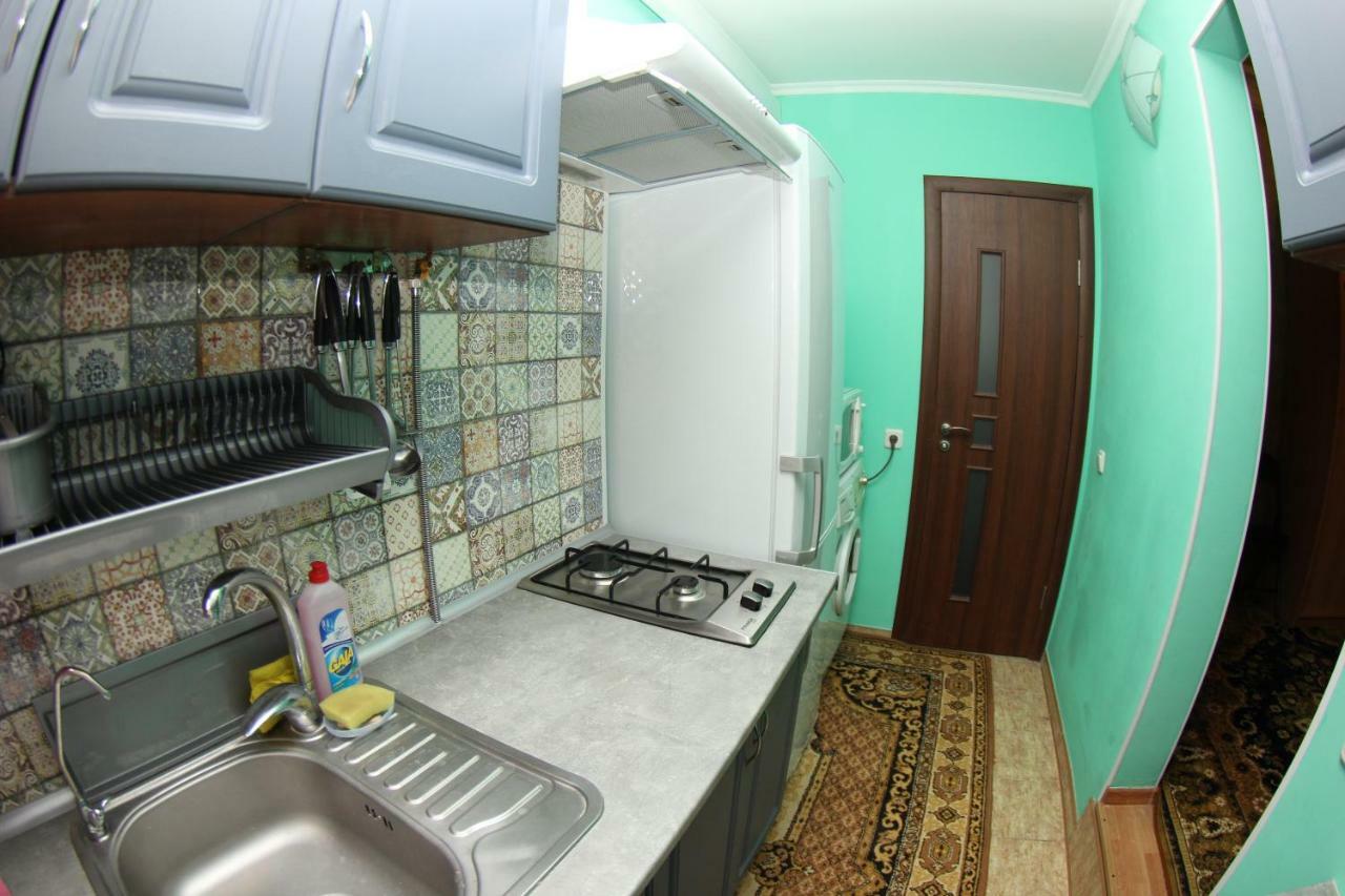 Apartment On Gimnazycheskaya Odessa Exterior photo