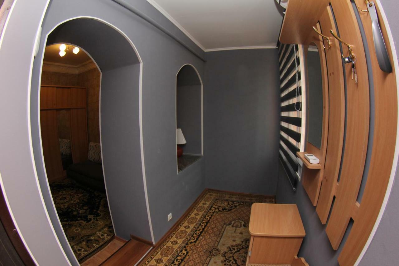 Apartment On Gimnazycheskaya Odessa Exterior photo